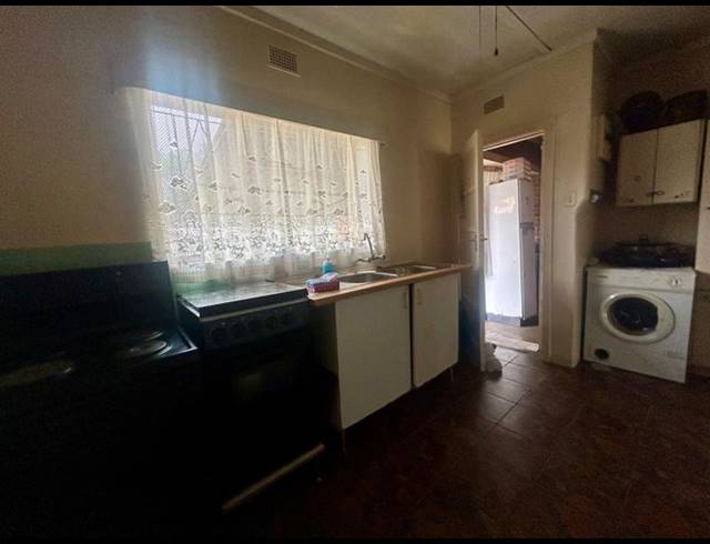 3 BEDROOM HOUSE FOR SALE IN VANDERBIJLPARK CW 5